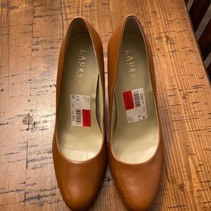 Lauren Ralph Lauren Zamora Tan Pump Teel  NWT Size 7.5